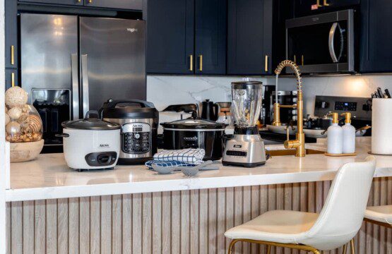 c6d96f5f c38e 4f xM8B9.jpg