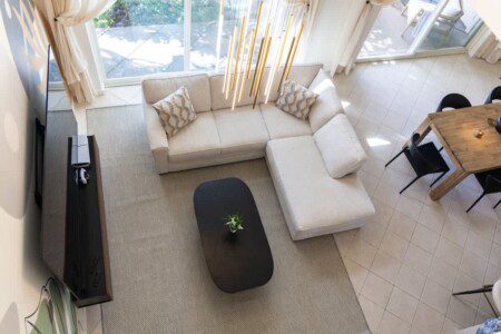 0197812e 5ede 43 MjPWk.jpg