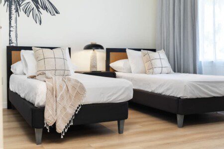 189e1412 e4ff 4e cCMsY.jpg