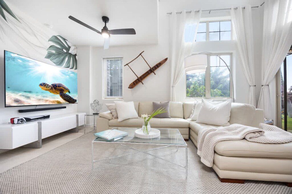 5779216e 74e4 45 HGBmT.jpg