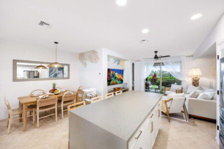 716ccbae 51b1 4e lJM6J.jpg