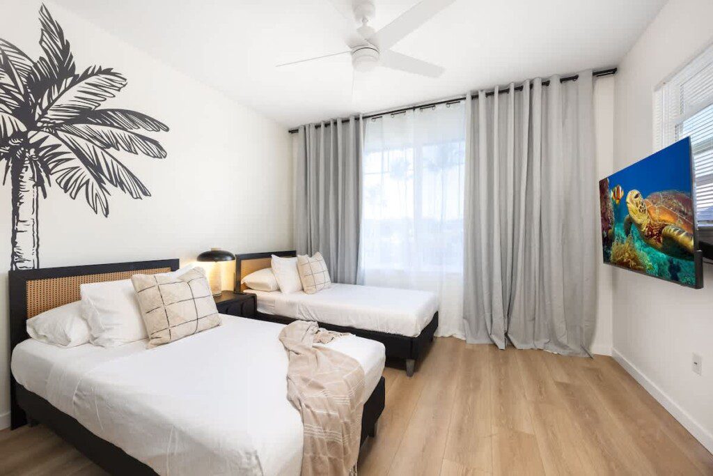 a2b6b4fa aa9e 45 4HQ14.jpg