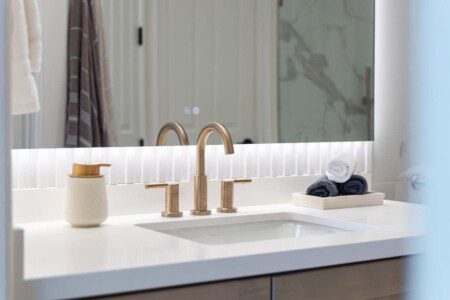 cdf4fab0 9c5b 40 tU1j7.jpg