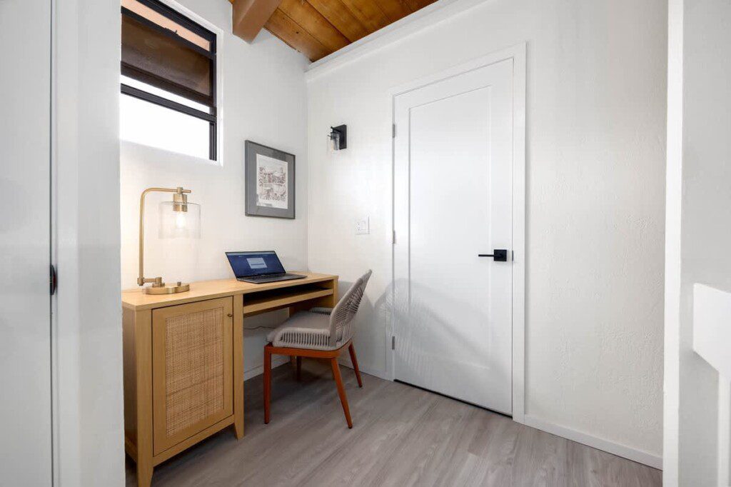 eb4da66e c945 4c NUlyp.jpg